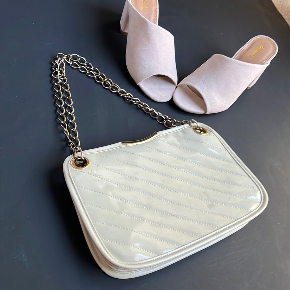 Vintage pleather chain purse